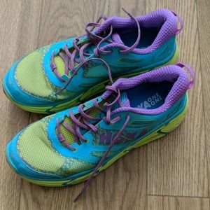Hoka One Challenger ATR 2